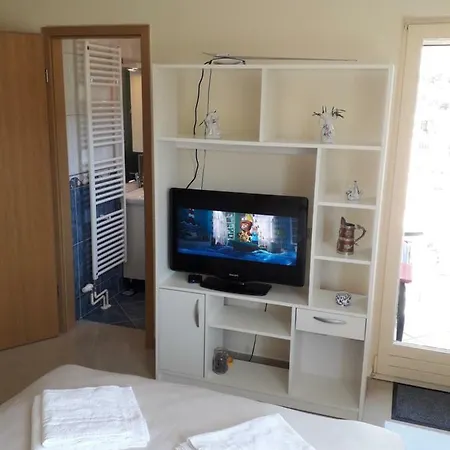 Croaussie In Split Apartament Podstrana