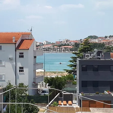Apartment Croaussie In Split Podstrana
