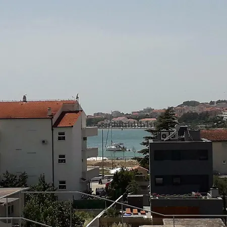 Croaussie In Split * Podstrana