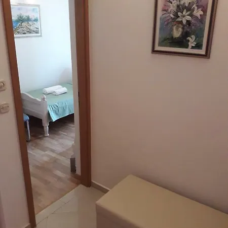 Croaussie In Split Podstrana